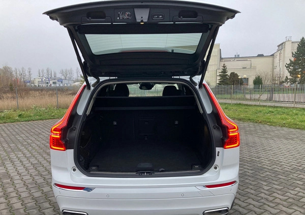 Volvo XC 60 cena 163000 przebieg: 42644, rok produkcji 2019 z Miłomłyn małe 172